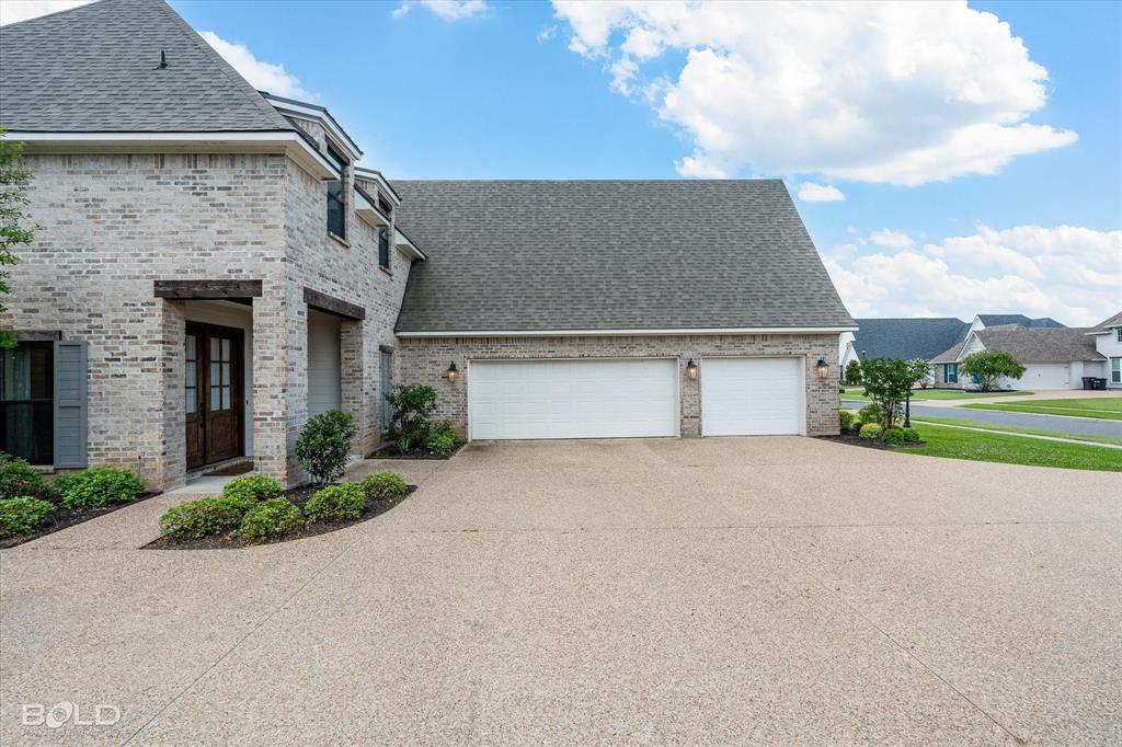 ST Charles Court - Residential