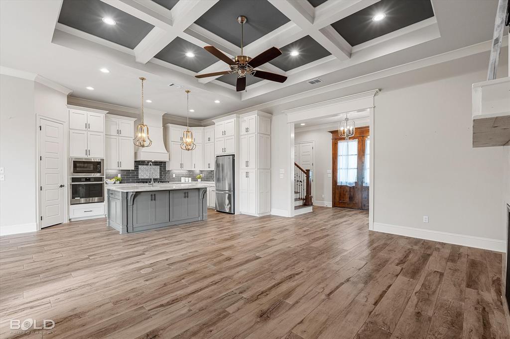 ST Charles Court - Residential