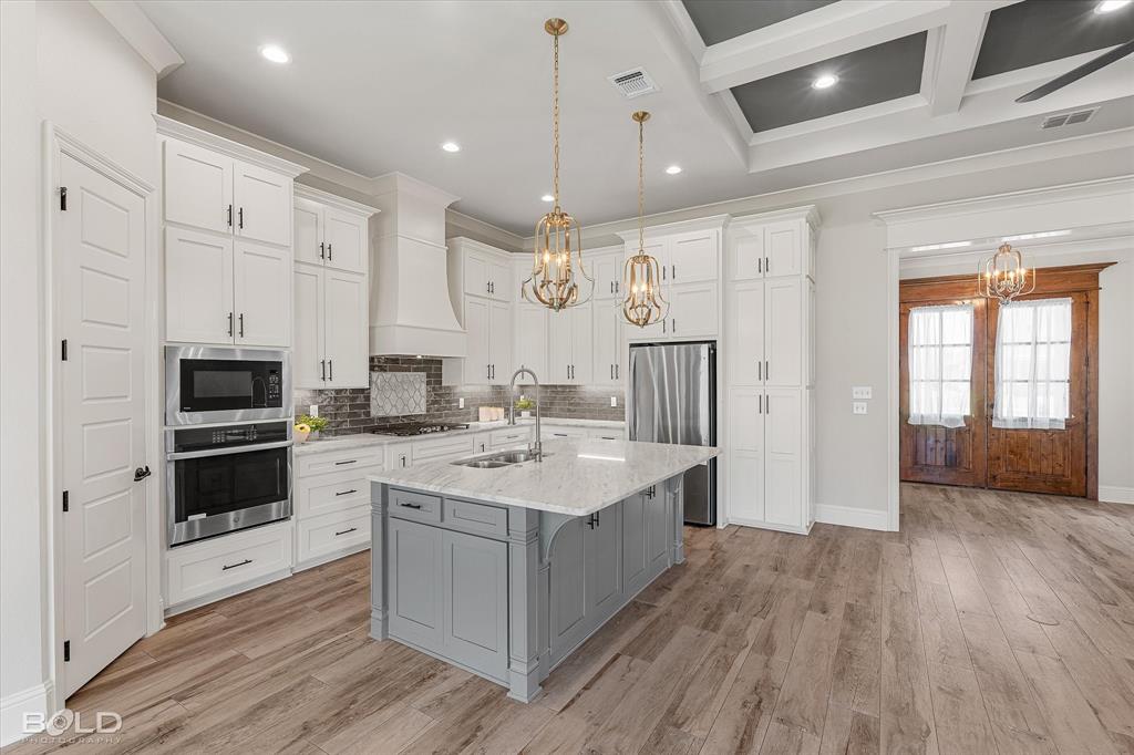 ST Charles Court - Residential