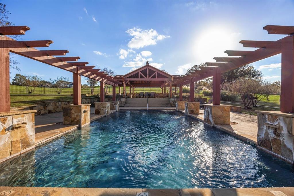 4737 Pine Ridge Court