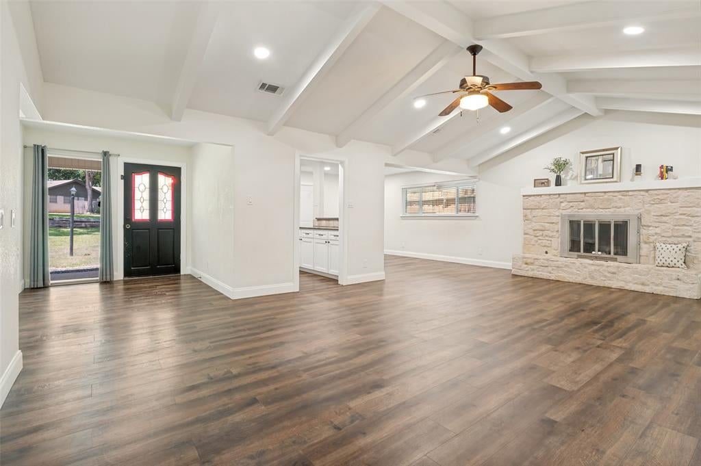 511 Westcliff Drive