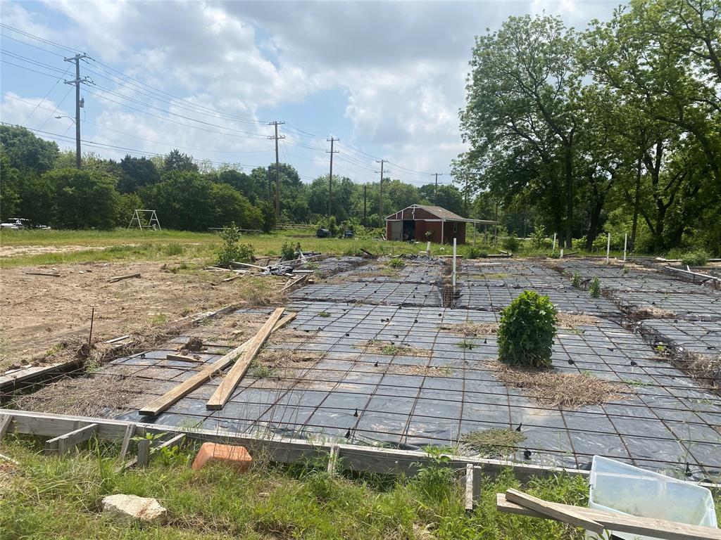 1737 Pioneer Road