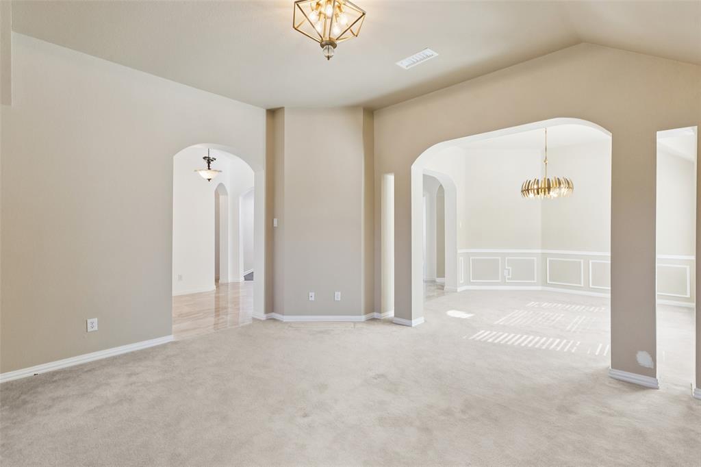 600 Quick Silver Drive