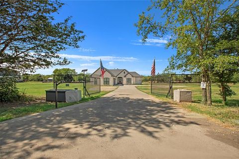 A home in Quinlan