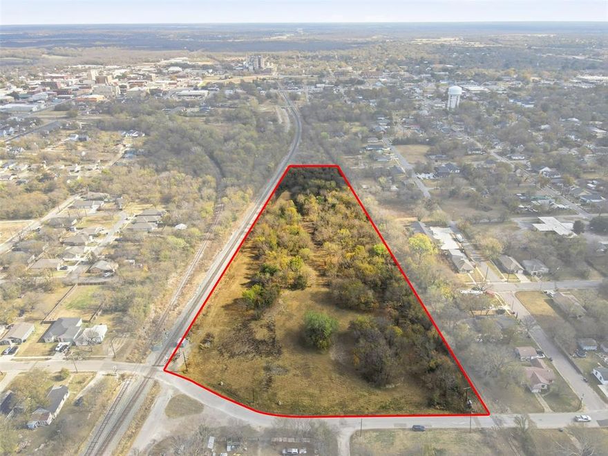Discover a prime commercial opportunity in the fast-growing city of Greenville. This 6.6-acre tract offers excellent potential for a wide range of business uses, with plenty of space to build and design to your needs. The property features level terrain, easy access, and a few mature trees that add natural character without limiting development.

Located in an area seeing steady growth and increasing demand, this land is ideal for investors, developers, or business owners looking to establish a presence in one of Texas’ expanding markets. Whether you’re planning retail, industrial, office, or mixed-use, the possibilities are endless!