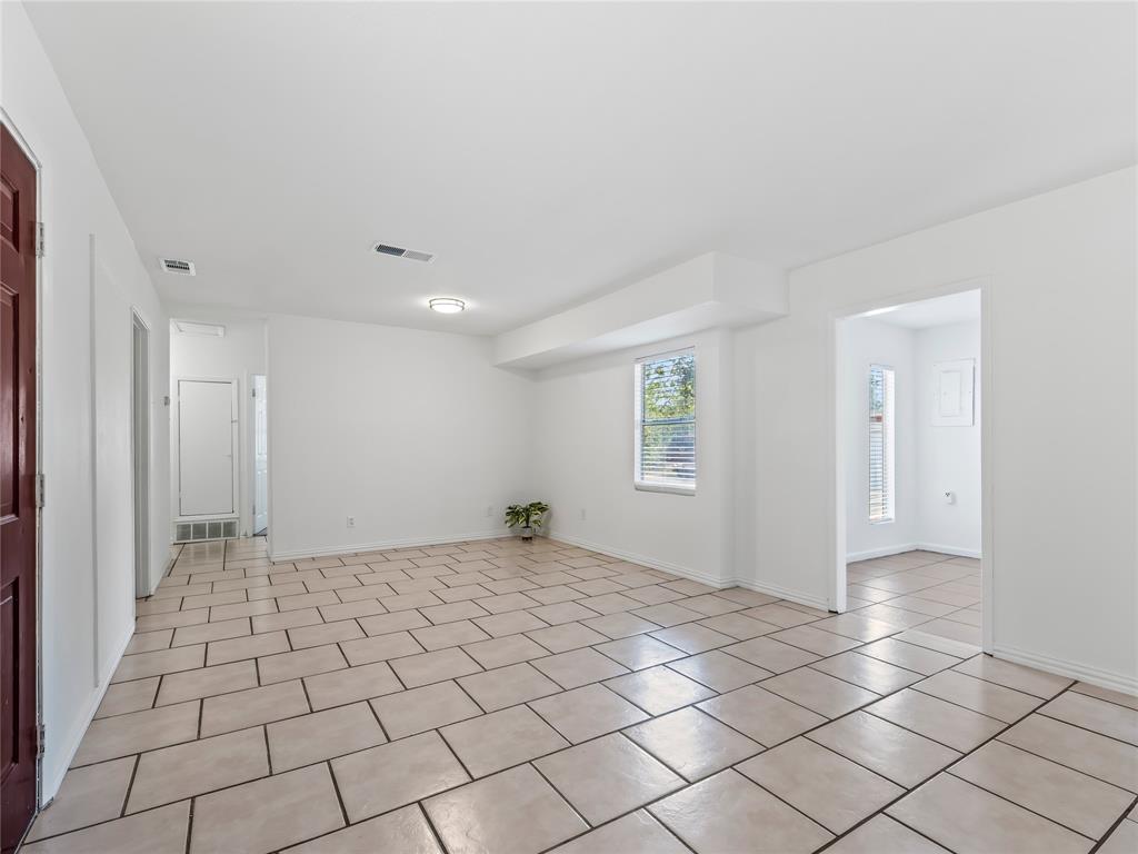 826 Ryan Road