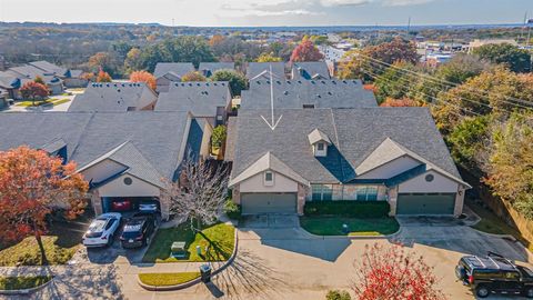 A home in Granbury