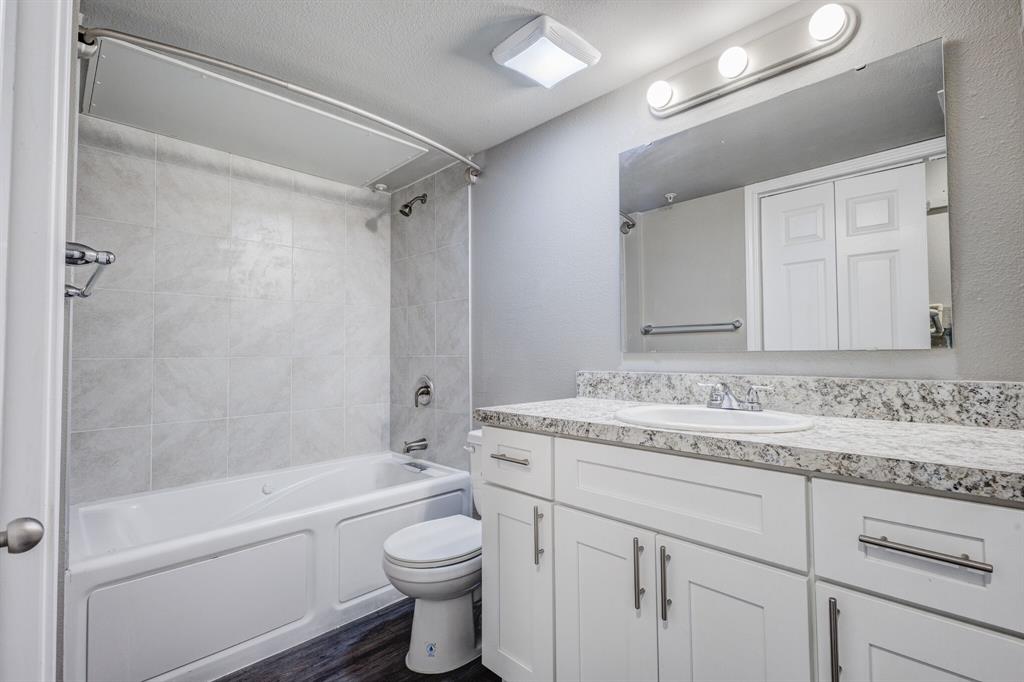 Sable Ridge Condos Ph 01-06 - Residential