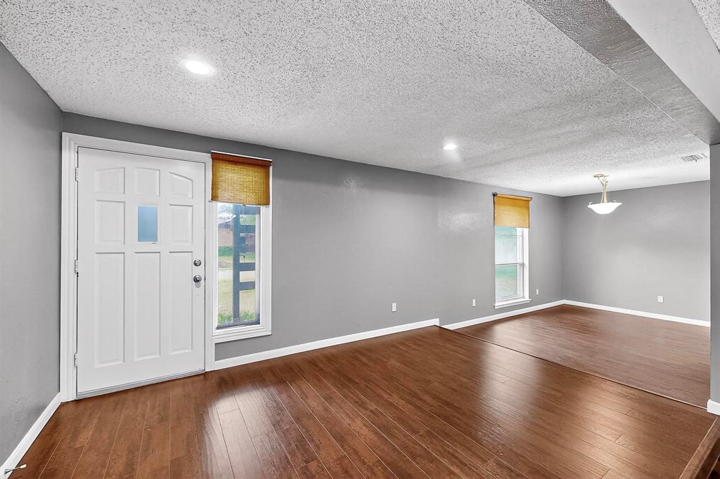 1910 Forestdale Drive