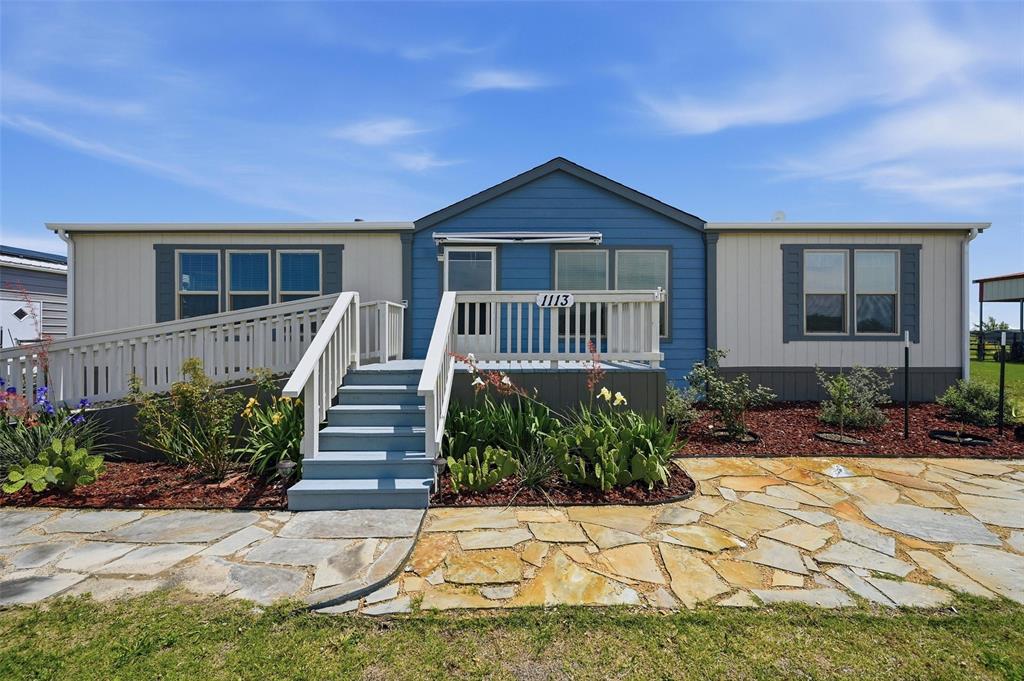 1113 Caroline Court
