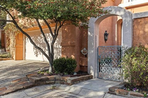 Tiny photo for 3424 GILLESPIE #5, Dallas, TX 75219 (MLS # 21188429)