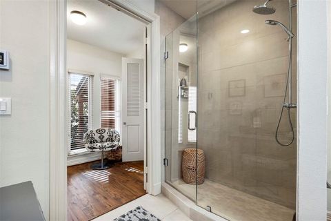 Tiny photo for 3424 GILLESPIE #5, Dallas, TX 75219 (MLS # 21188429)