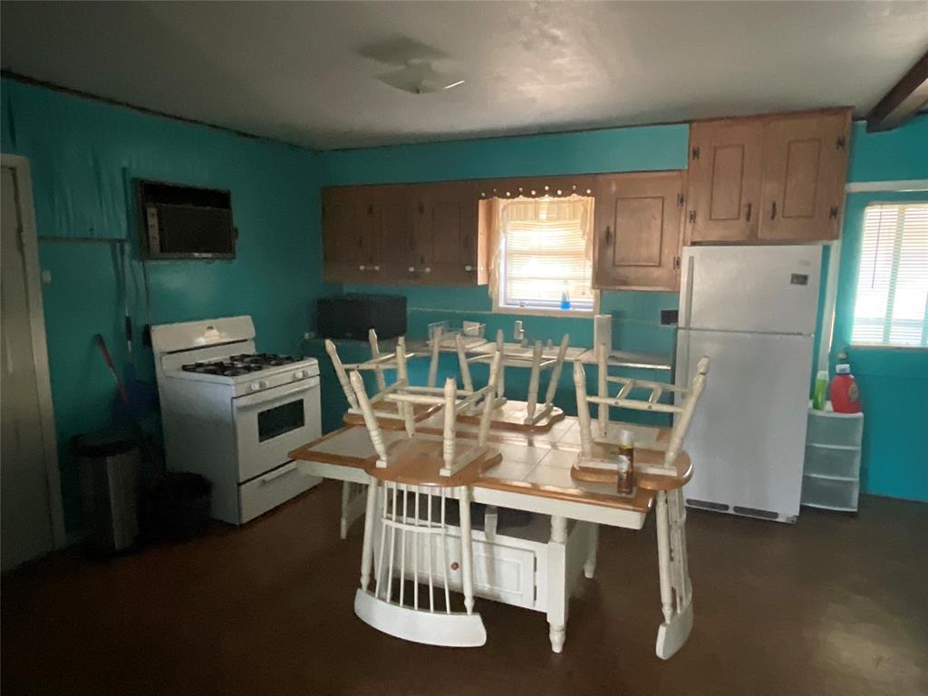 A K Anderson - Residential