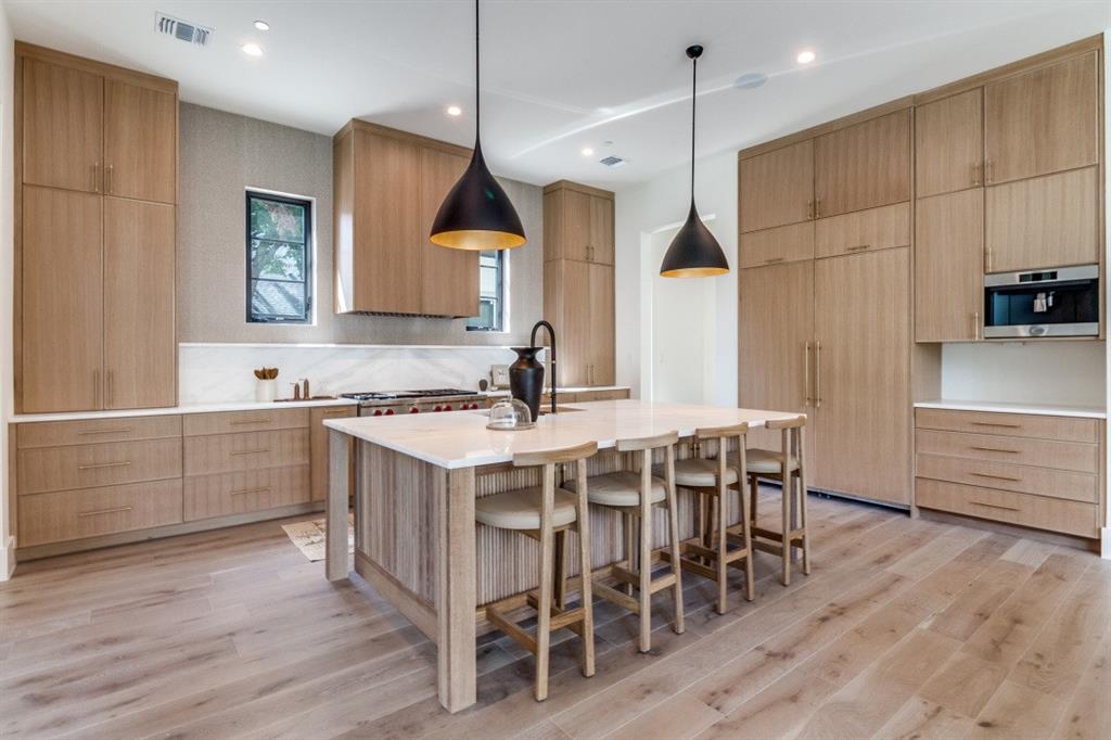 INWOOD ROAD ESTATES NO2- 6TH INST - Residential