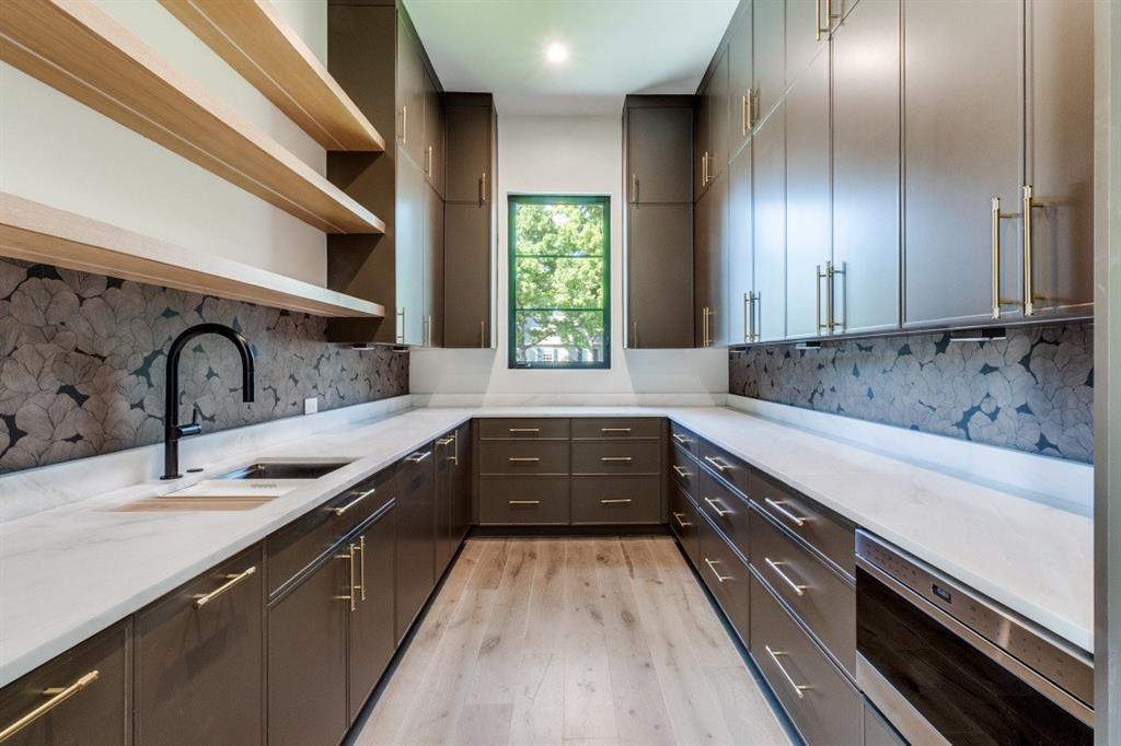 INWOOD ROAD ESTATES NO2- 6TH INST - Residential