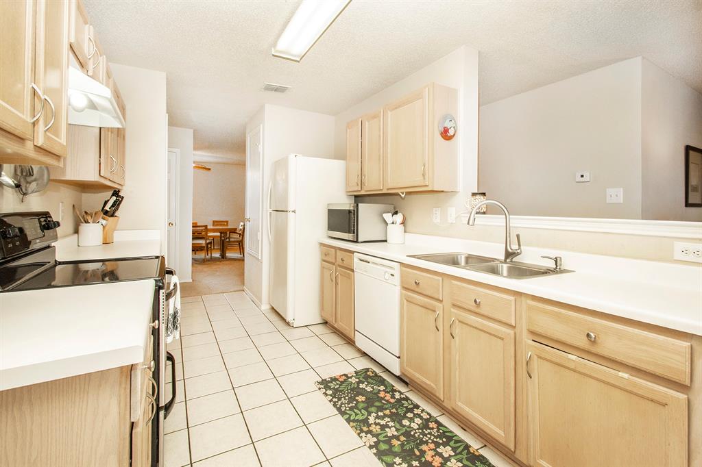 Meadowcreek Estates Ph IV - Residential