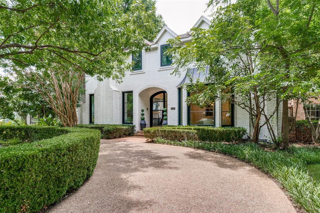 3449 Potomac Avenue