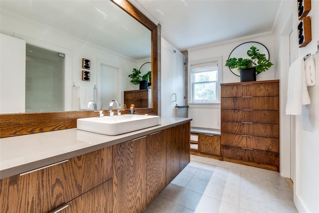 Walkers - Residential