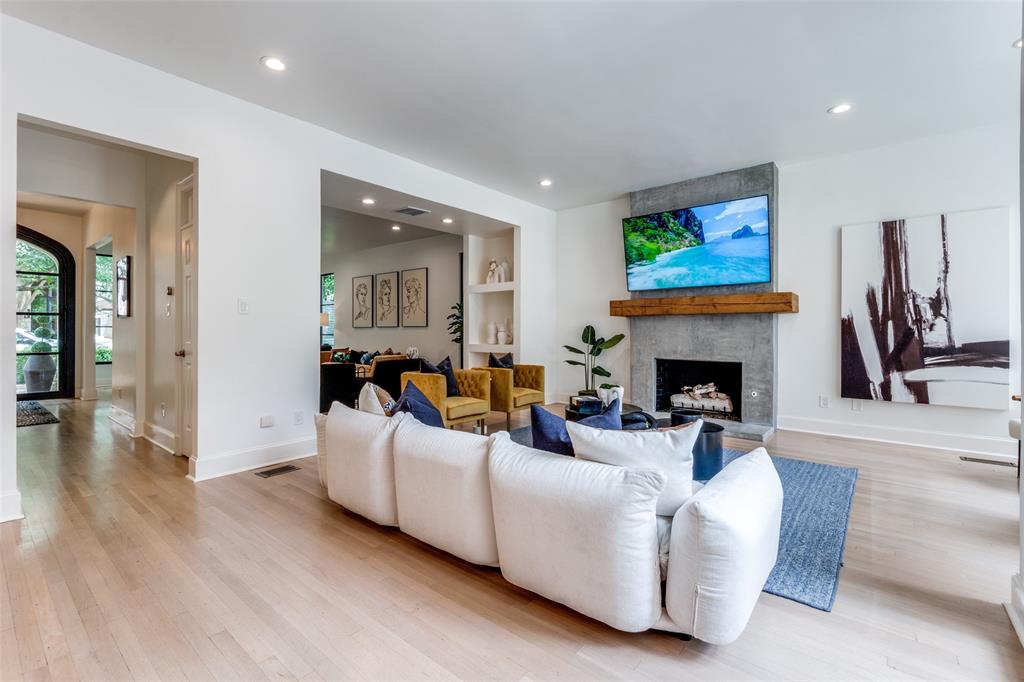 Walkers - Residential