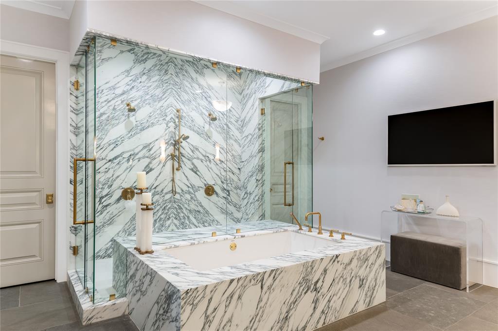 Mcfarlane - Residential