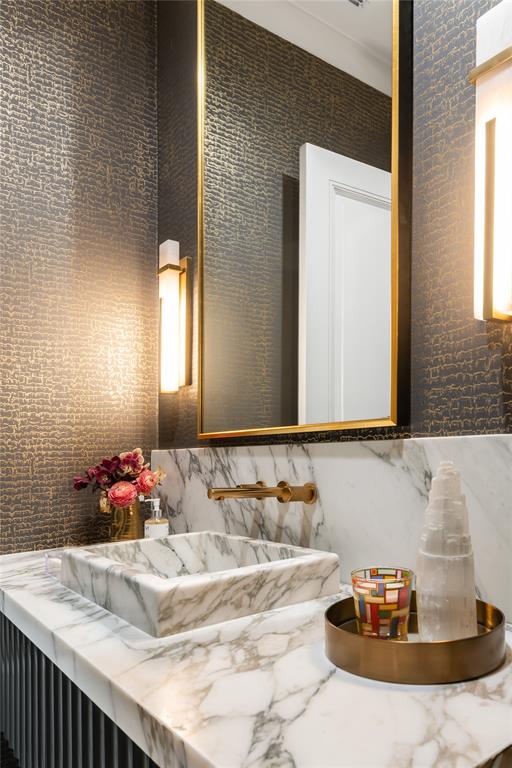 Mcfarlane - Residential