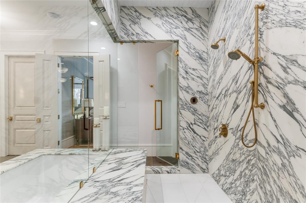 Mcfarlane - Residential