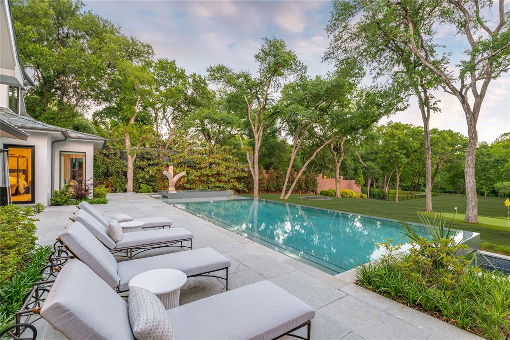 Mcfarlane - Residential