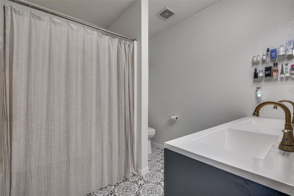 Moffitt Creek Estates - Residential