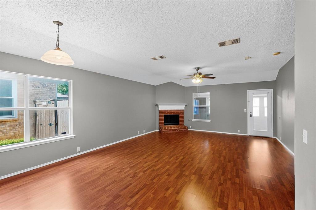 8409 Vicksburg Lane