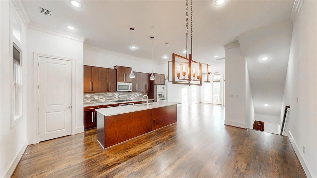 INTOWN HOMES AT FARMER'S MARKET - Residential Lease