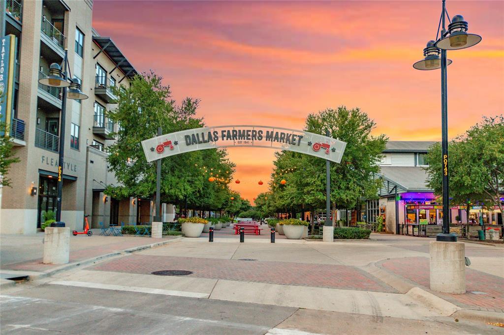 INTOWN HOMES AT FARMER'S MARKET - Residential Lease