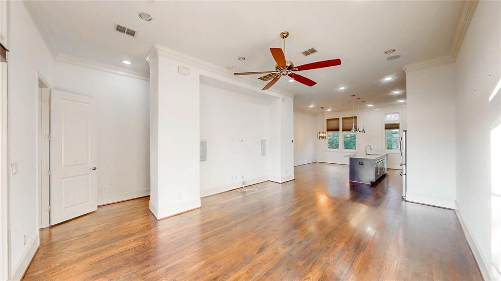 INTOWN HOMES AT FARMER'S MARKET - Residential Lease