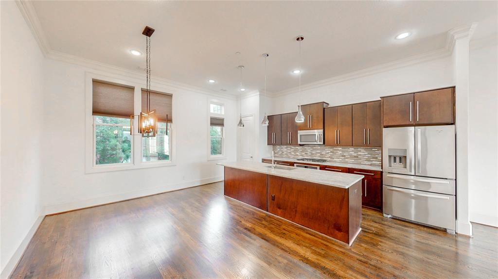 INTOWN HOMES AT FARMER'S MARKET - Residential Lease