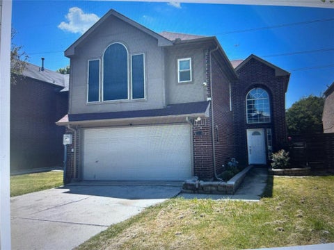 Photo of 2114 Montclair Lane, Lewisville, TX 75067 (MLS # 21392048)