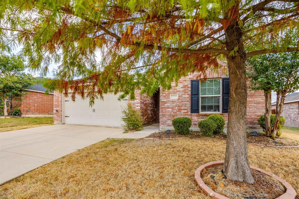 1204 Foxglove Lane