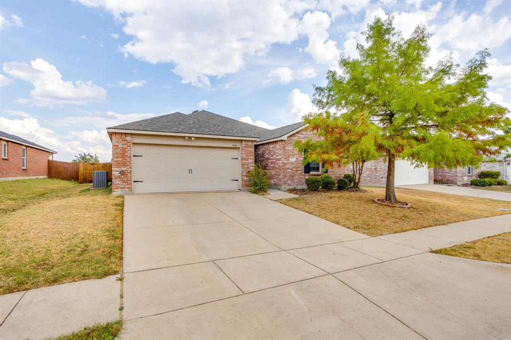 1204 Foxglove Lane