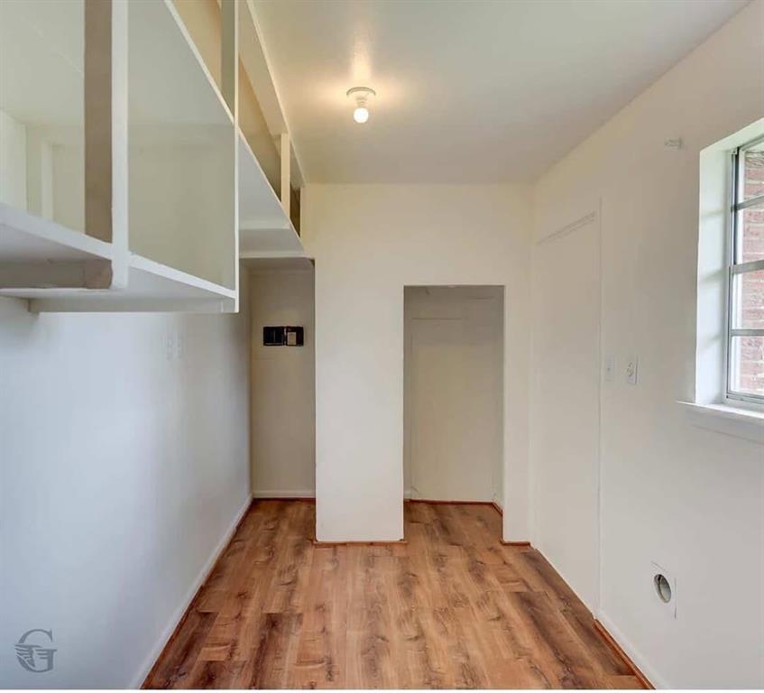 Durwood - Residential