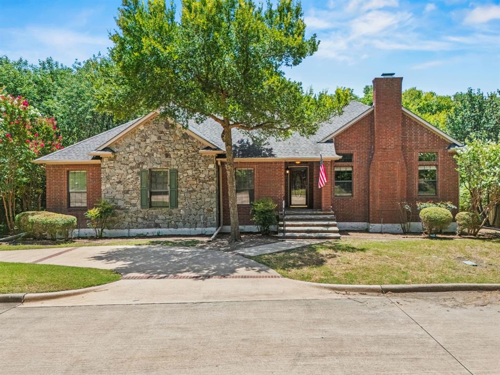Photo of 1207 Valley Trail, Heath, TX 75032 (MLS # 21318056)