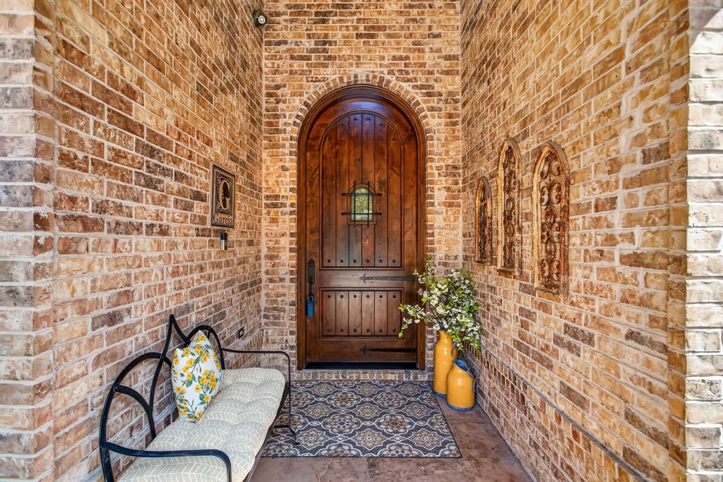 10513 Silver Fox Court