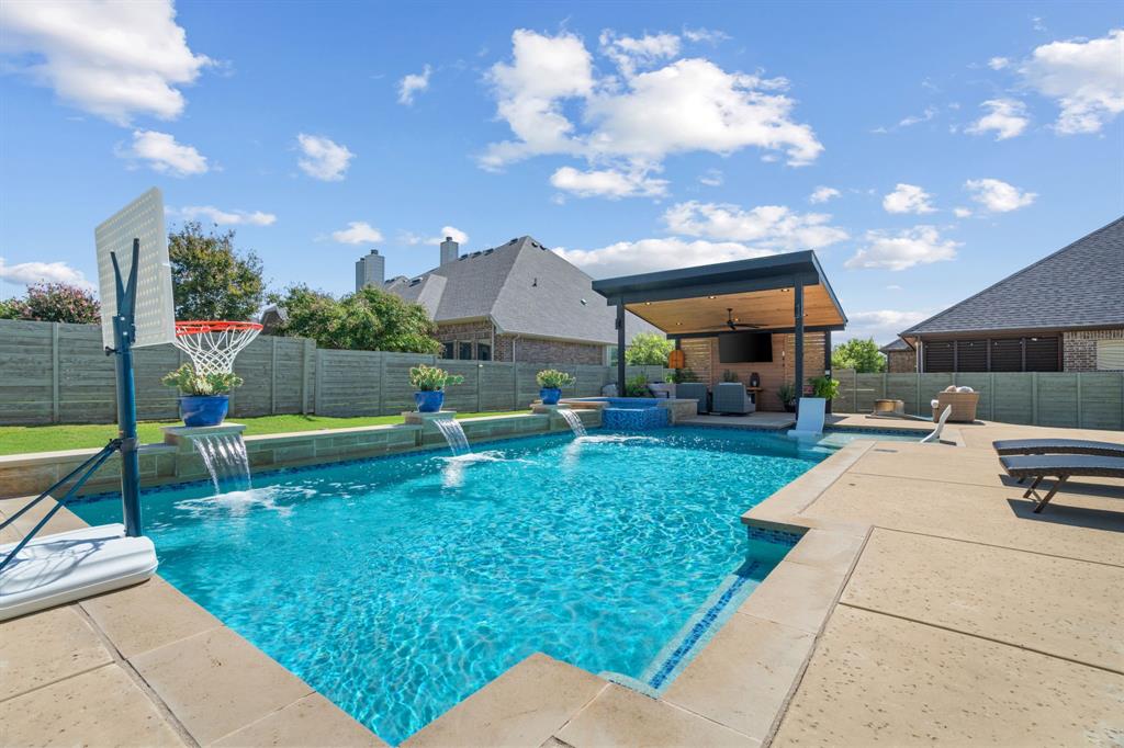 610 Sunflower Avenue