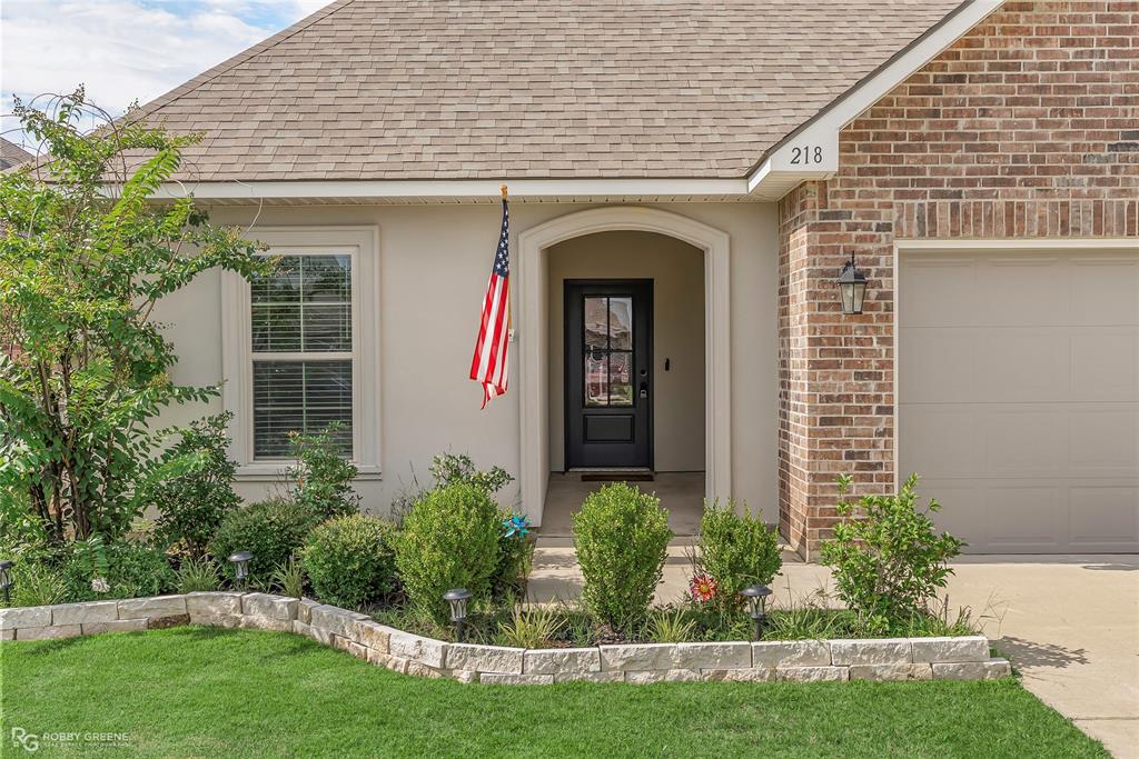 218 Beechcraft Way
