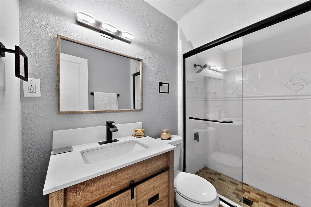 Bear Crk Mdws - Residential