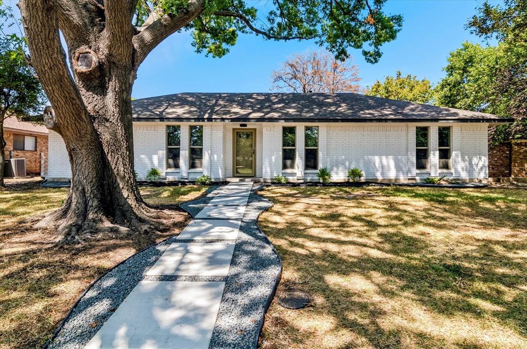 903 Emerson Drive