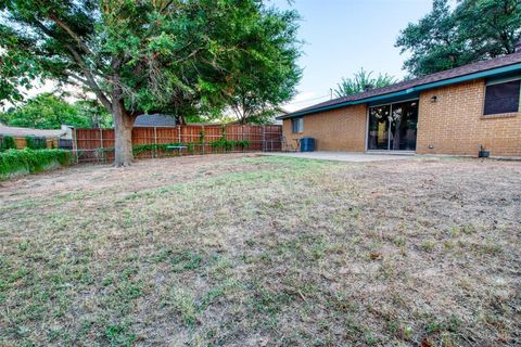 A home in Lewisville