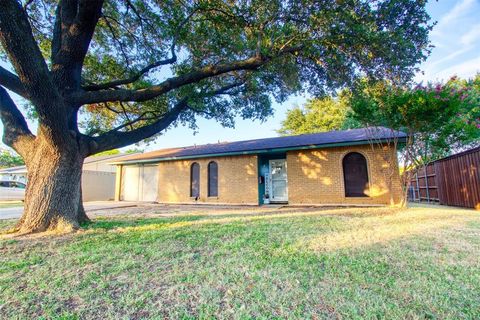 A home in Lewisville