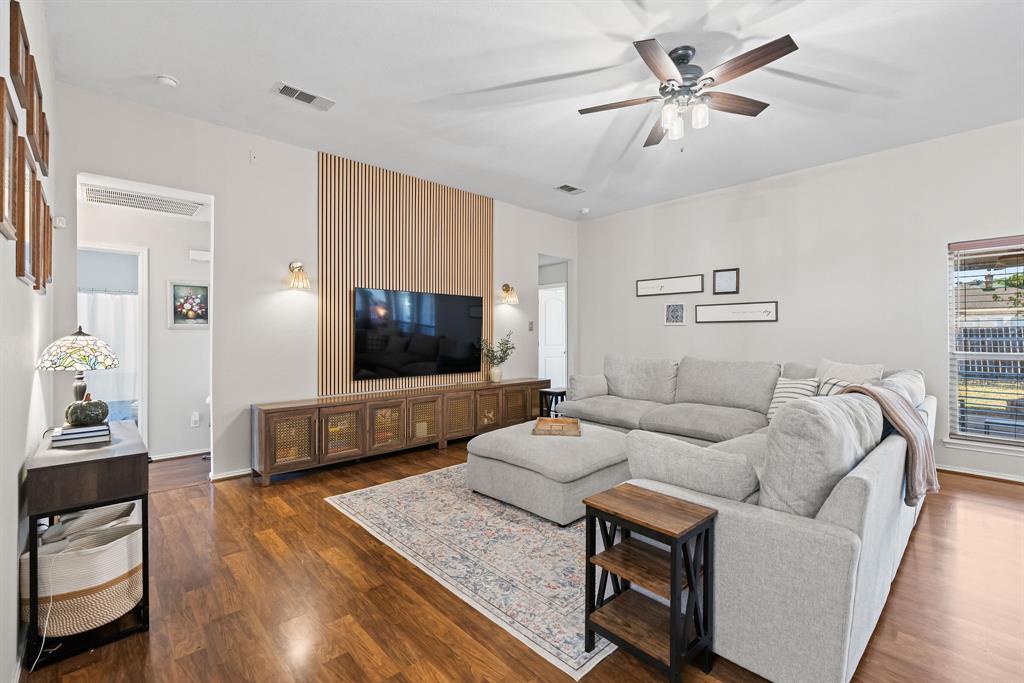 1105 Crooked Creek Court