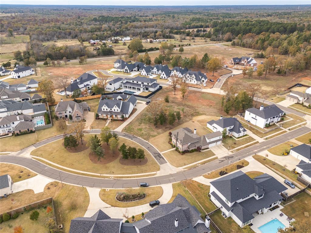 Southern Trace - Land