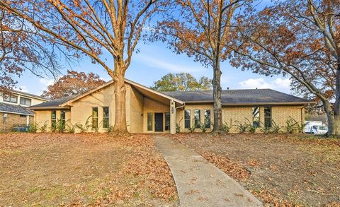 618 Green Hills Court Duncanville TX 75137