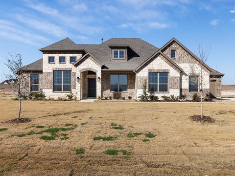 Photo of 128 Lila Lake Drive, Waxahachie, TX 75165 (MLS # 21179056)