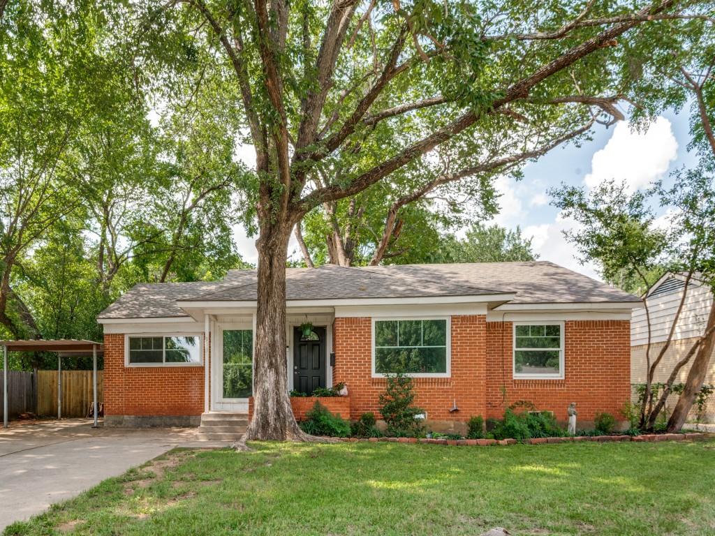 913 W Inwood Drive